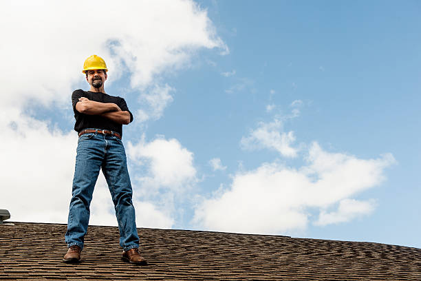 Best Roof Gutter Cleaning  in Stamford, CT